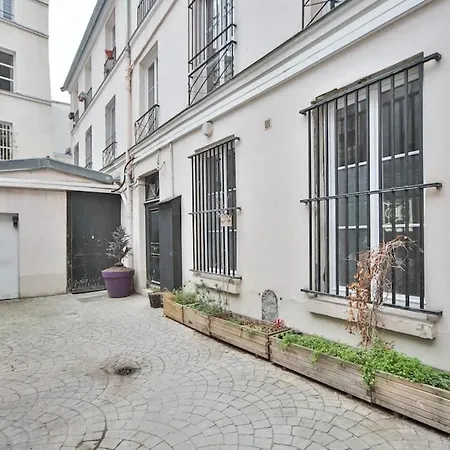 Typical Parisian Studio In Le Marais Paris